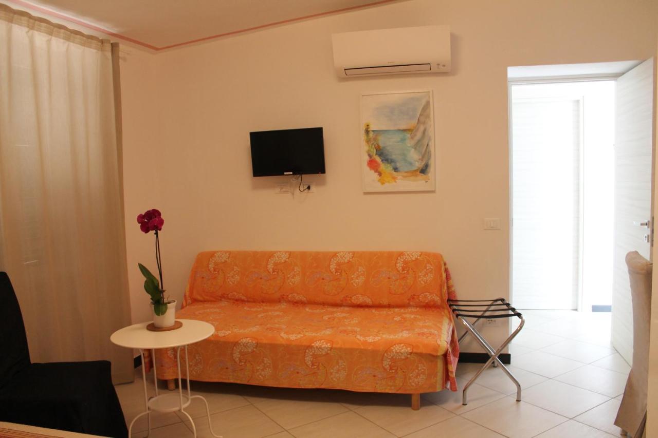 Marianna Quiet Rooms Монтеросо ал Маре Екстериор снимка